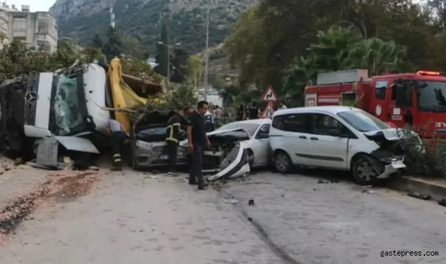 Hafriyat kamyonu dehşet saçtı: 5 yaralı!
