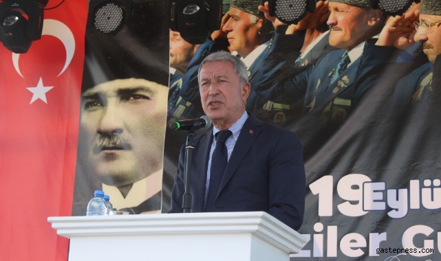 Hulusi Akar: “Son olaylardan sonra gördük ki dijital vatanımıza sahip çıkmak zorundayız”