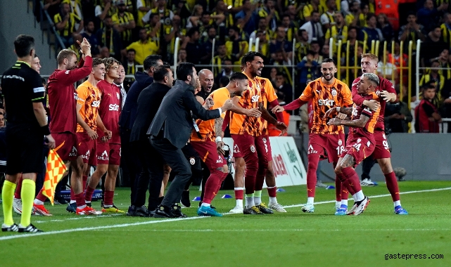 Kadıköy'de nefes kesen derbi! Galatasaray 3 puanı 3 golle aldı!