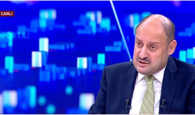Kasım Gülpınar'dan Yeni Parti Açıklaması: "Halk Bağımsız Kalmamdan Memnun"