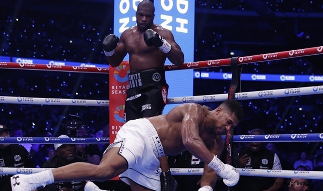 Tarihi maçta nakavt olan Anthony Joshua için şok karar!