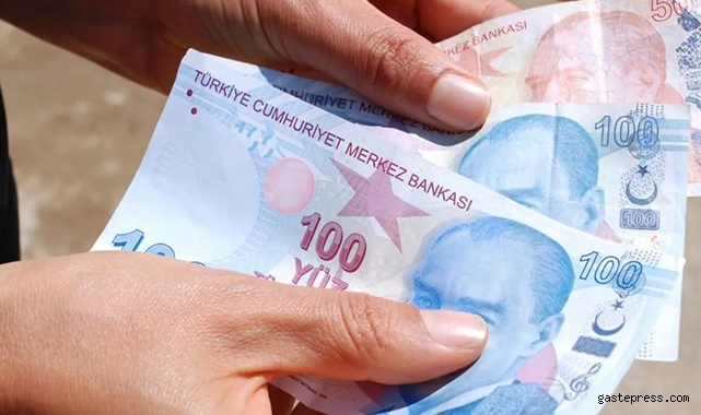 Emeklilerden Cumhuriyet Bayramı ikramiyesi talebi!