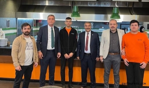 İYİ Parti’den Yerli ve Milli Köfteci Yusuf’a Destek!