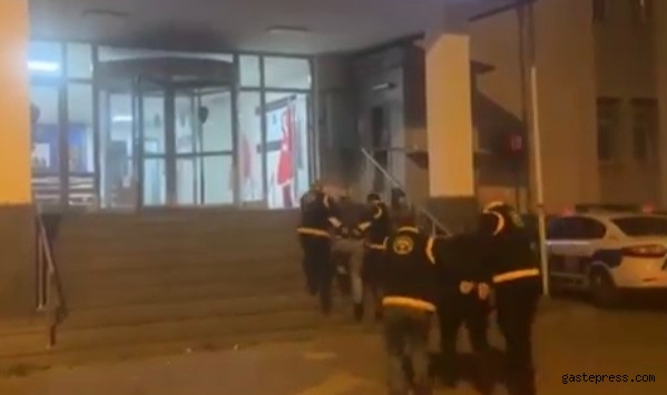 Kayseri'de hırsızlıktan 55 suç kaydı bulunan 2 şahıs yakalandı!
