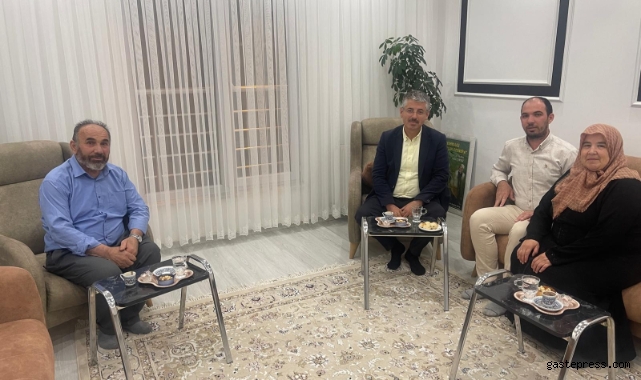 Milletvekili Çopuroğlu, vatandaşın davetini geri çevirmedi!