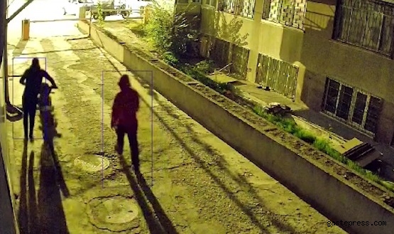 Motosiklet hırsızı 2 kişi tutuklandı!