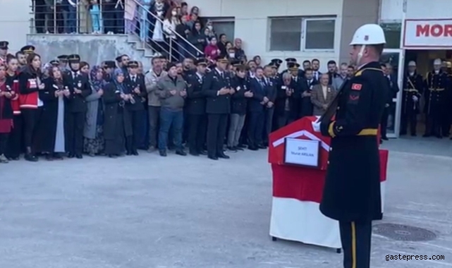 TUSAŞ saldırısında şehit olan taksi şoförünün naaşı askeri törenle hastaneden alındı!