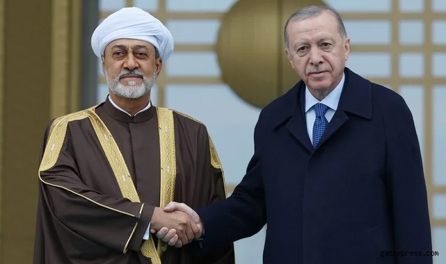 Cumhurbaşkanı Erdoğan, Umman Sultanı Heysem bin Tarık'ı resmi törenle karşıladı!