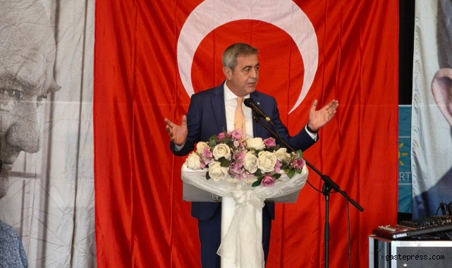 İYİ Partili Kazım Yücel: "Sarayın Mutfağında Kısık Ateşte Gelecek Türkiye Planlanıyor"