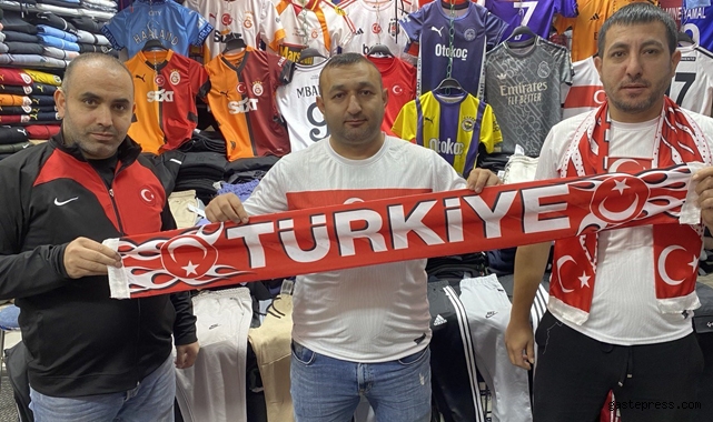 Kayseri'de milli takım formalarının satışı arttı!