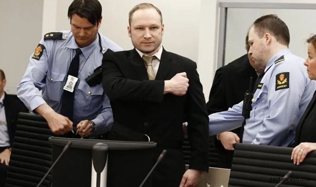 Norveç'te 2011'de 77 kişiyi öldüren cani şartlı tahliye talep etti!