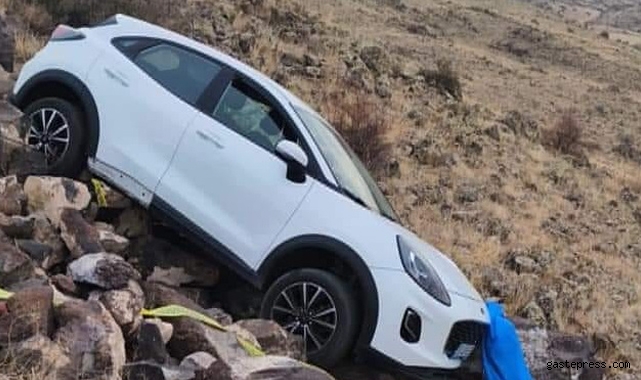 Seyir halindeki otomobilde kalp krizi geçiren sürücü öldü!
