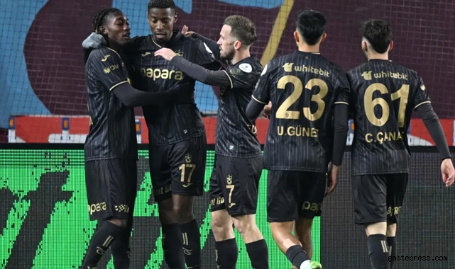 Trabzonspor, Adana Demirspor engelini farklı geçti!