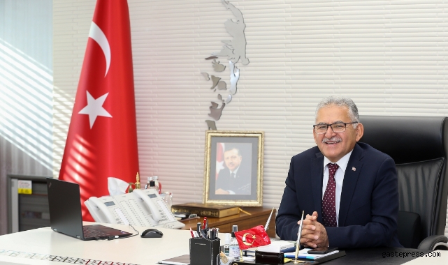 Başkan Büyükkılıç'tan Atatürk'ün Kayseri'ye Gelişinin 105'İnci Yılında Anlamlı Mesaj!