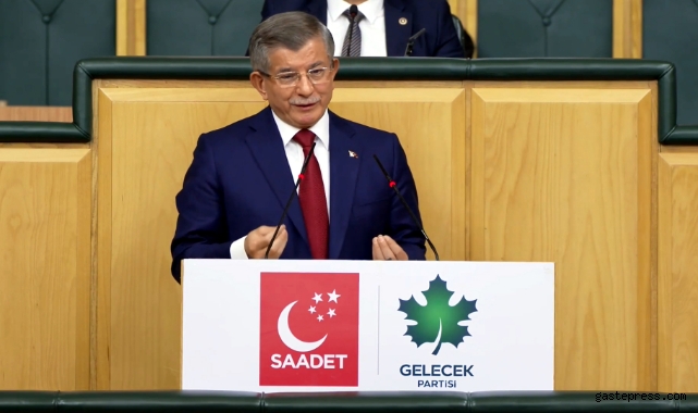 Davutoğlu: Şimdi savaş vakti değil, diplomasi vaktidir!