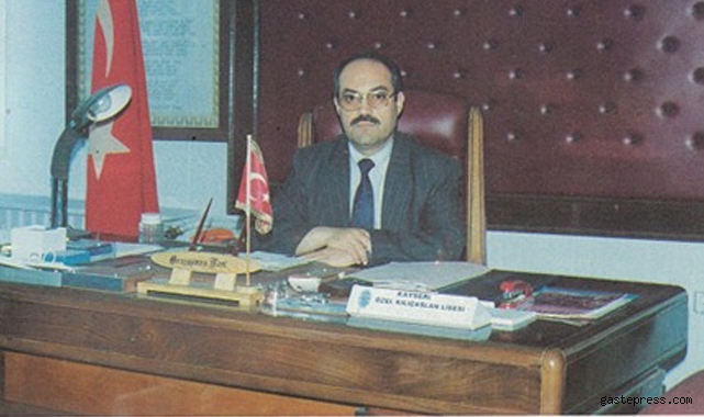 Kayseri Lisesi'nin eski müdürlerinden Gençosman Mart vefat etti!