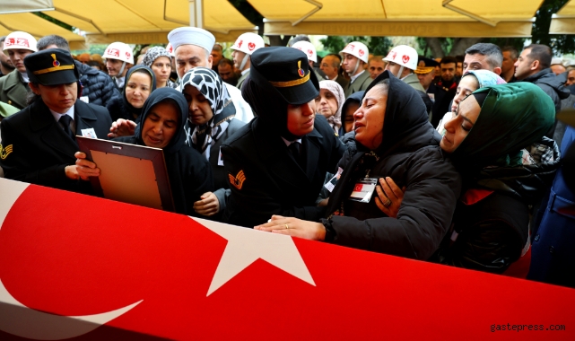 Şehit eşinden yürek yakan ağıt: "Canım eşim, doyamadım"