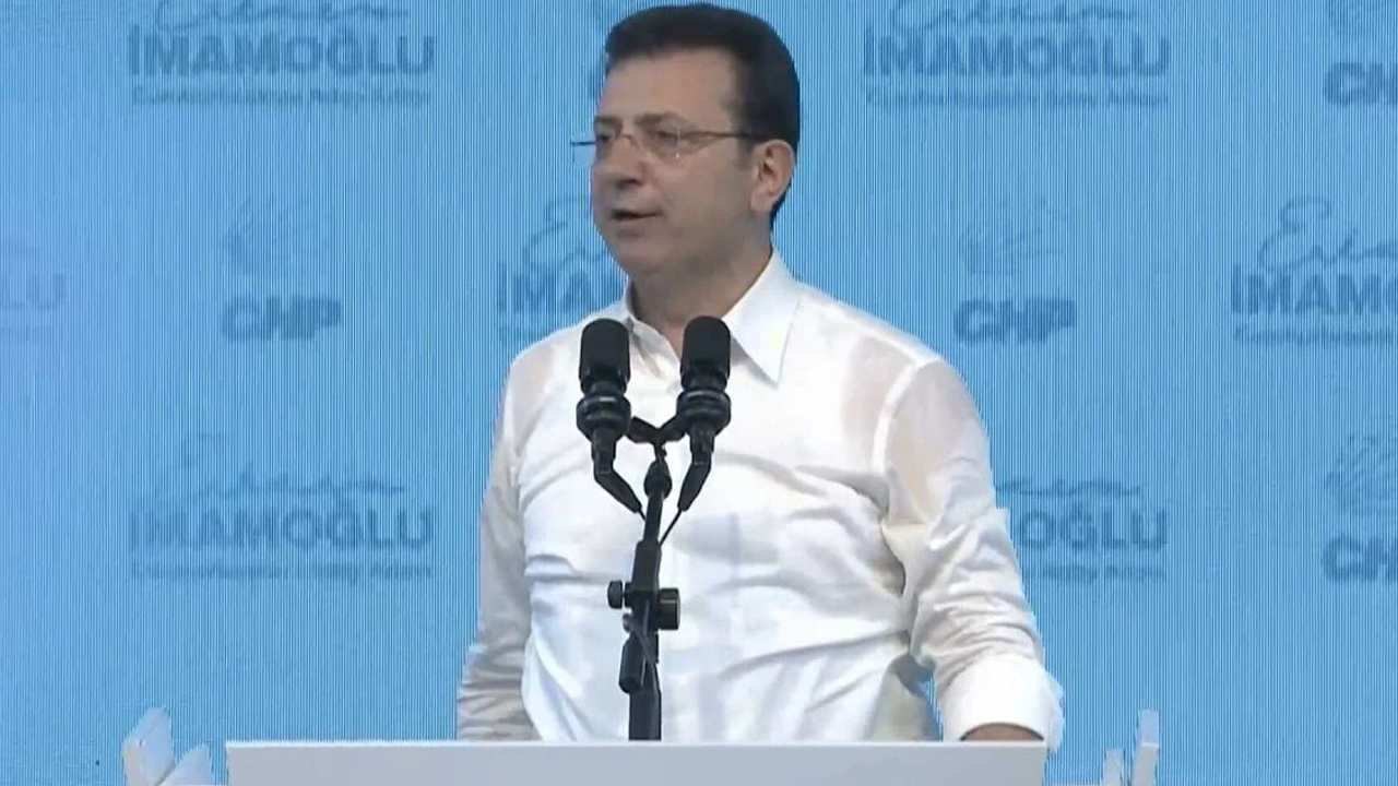 Cumhurbaşkanı adayı Ekrem İmamoğlu, İzmir'den yola çıktı!