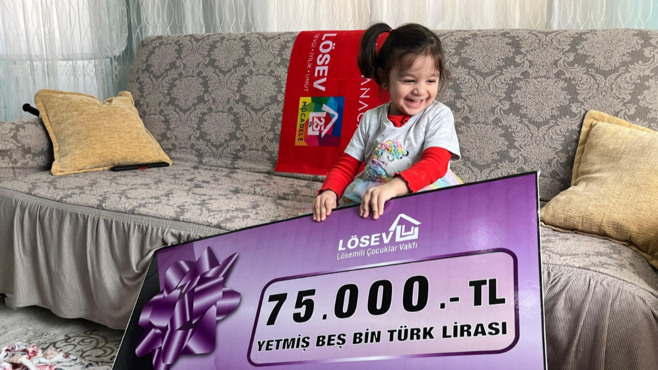 LÖSEV’den Lösemi ve Kanserle Mücadele Eden Çocuklara 75 Bin TL’lik Yardım Çeki!