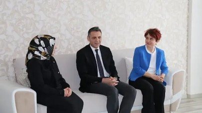 Kayseri Emniyet Müdürü Aydın, Şehit Ailelerini Bayramda Ziyaret Etti!