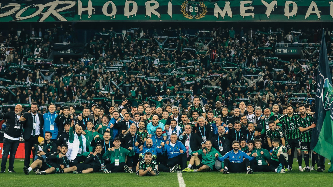 Kocaelispor, Süper Lig'e yükselmek için gün sayıyor!