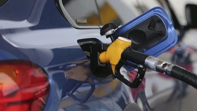 Akaryakıtta tabela değişti: Motorine yeni zam geldi, güncel fiyatlar!