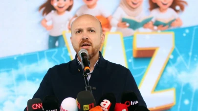 Bilal Erdoğan: “Bu milletin ayağa kalkması lazım, bunu başaracak olan gençlerdir”