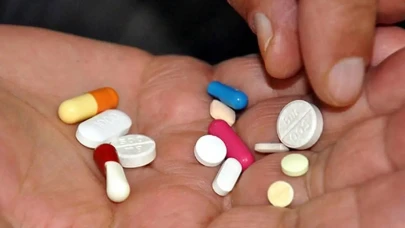Eczacıların başı açık açık uyardı! O ilaçların hepsi tehlike saçıyor!