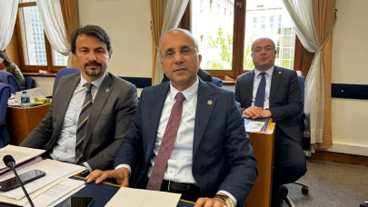 CHP’li Aşkın Genç: “Devlet sadakatle değil, liyakatle yönetilir; ordu biatla değil, hukukla yürür”