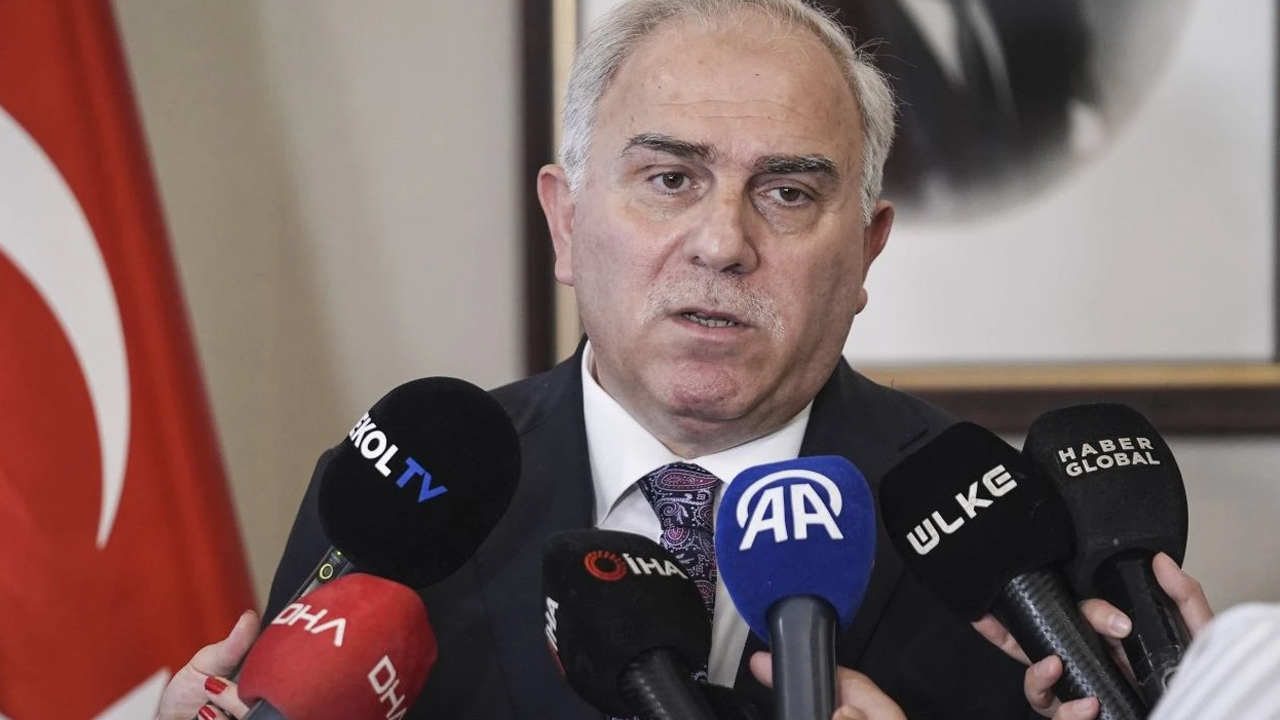 Fatih Belediye Başkanı'ndan Özgür Özel'e sert yanıt!