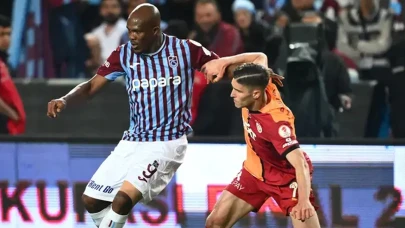 Trabzonspor'da Kupasız Gelen Hüsran! Yerel Basın Takımı Topa Tuttu: "Felaket Futbol, Rezalet Sonuç!"