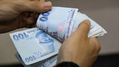 Milyonlarca emeklinin gözü bu haberde! Bayram ikramiyesi ne zaman yatacak?