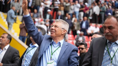 Rakibini Ezdi: Hüseyin Akay Güven Tazeledi!