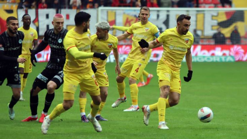 Kayserispor Zorlu Sezonu 13. Sırada Tamamladı