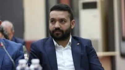 CHP’li Meclis Üyesi Abdullah Sarıhan’dan Kartal Kavşağı Tepkisi: “Fragman Var, Film Yok!”