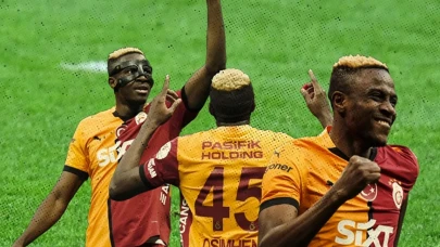 Galatasaray'a Victor Osimhen'den bayram hediyesi!