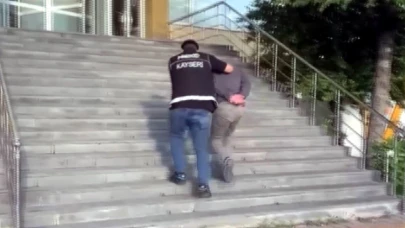 Kayseri'deki zehir tacirleri polisten kaçamadı!
