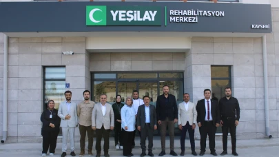 Vali Çiçek, Rehabilitasyon Merkezi'nde tedavi gören bağımlılar ile bayramlaştı!