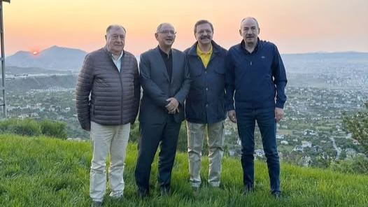 Kadim Dostlar Bayramda Buluştu!