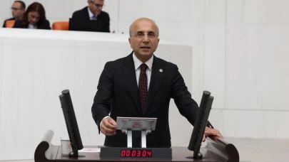 CHP’li Aşkın Genç: “Her Litre Süt Zarar, Üretici Borçla Yaşıyor”