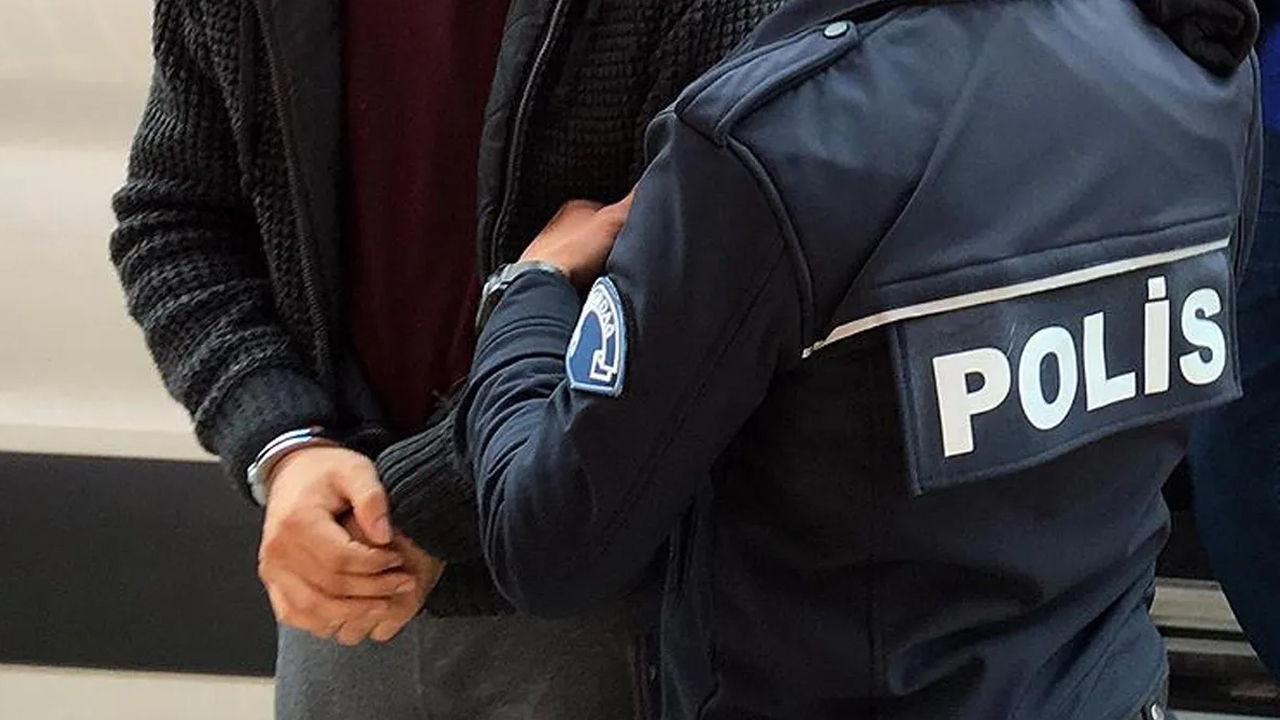 Yurt dışına kaçma hazırlığındayken yakalanan FETÖ şüphelileri tutuklandı!