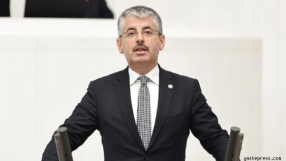 Şaban Çopuroğlu’ndan Sınava Girecek Gençlere Başarı Mesajı!