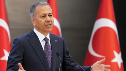 İçişleri Bakanı Yerlikaya: "Kırmızı bültenle aradığımız 11, ulusal seviyede aradığımız 1 olmak üzere 12 suçluyu ülkemize getirdik"