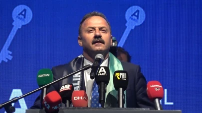 Yavuz Ağıralioğlu: Siz, CHP'yi yenmeyi sevdiniz!