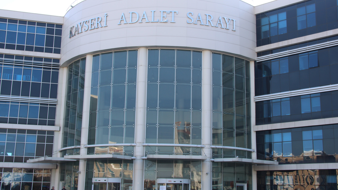 Eğlence mekanındaki cinayetin sanıkları hakim karşısına çıktı!