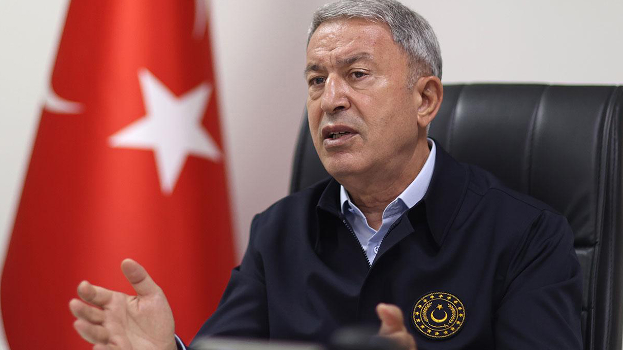 Hulusi Akar'dan şehitler için başsağlığı mesajı!