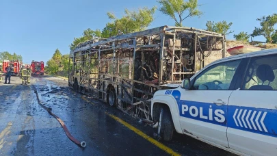 Alev alan halk otobüsü küle döndü!