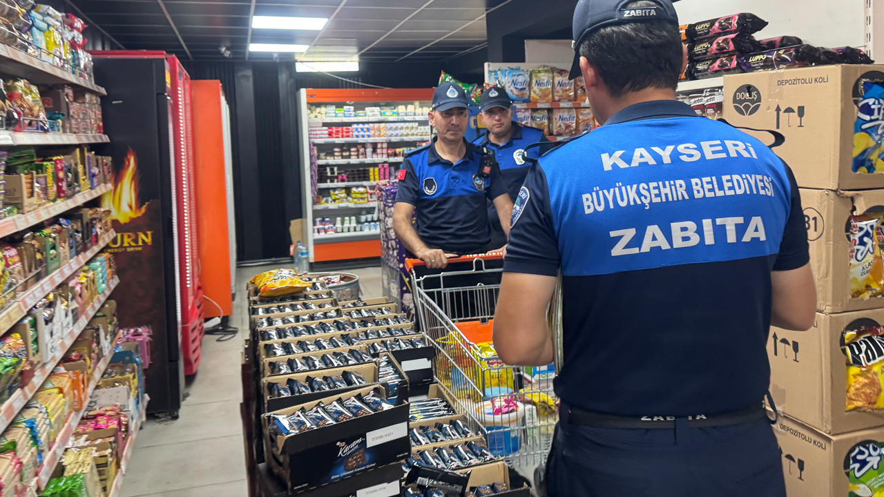 Kayseri Büyükşehir Zabıta’dan marketlere sıkı denetim!
