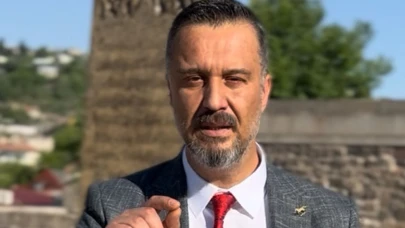 Koltuk İttifakı Yıkılırken, Halkın Zaferi Başlıyor: Demokrat Parti Talas İlçe Başkanı Serdar Gökhan Çiçek'ten Tarihi Çağrı!