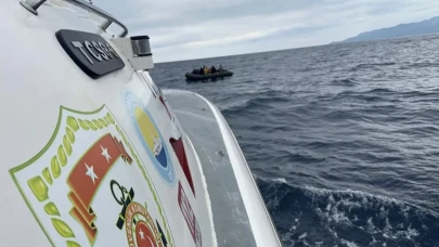 32 göçmen kaçakçılığı organizatörü ile 572 düzensiz göçmen yakalandı!